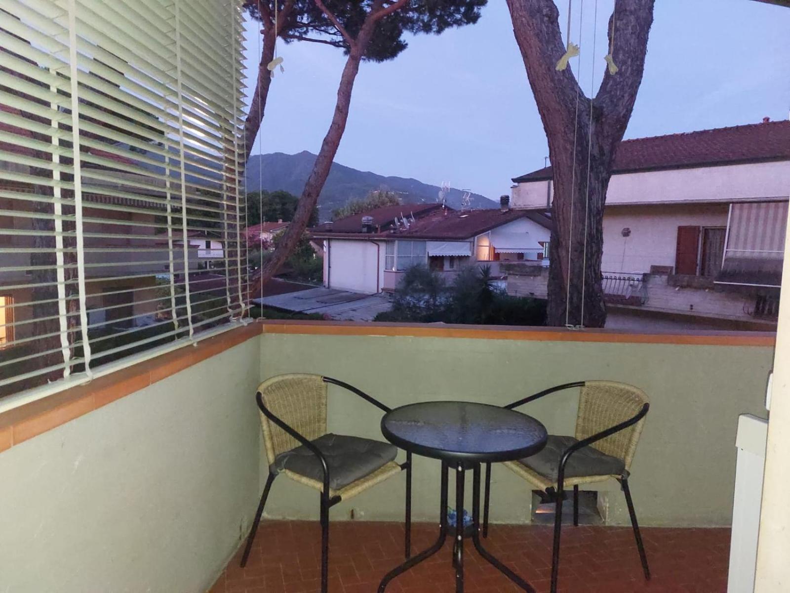 Appartamento Al Mare Di Liguria E Toscana Marina di Massa Exterior photo